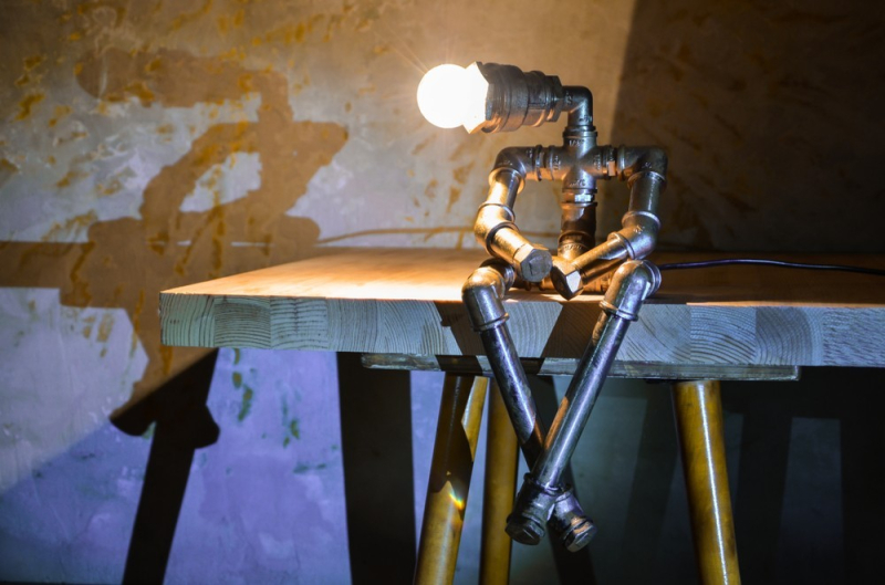 Светильник из труб в стиле лофт: делимся идеями и рассказываем, как его сделать (44 фото)