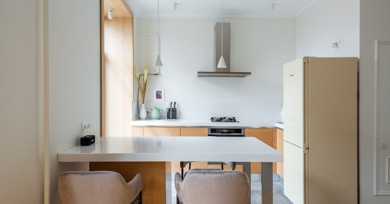 6 красивых кухонь, где дизайнеры отказались от верхних шкафов