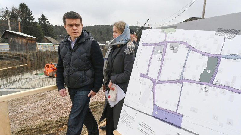 Котюков пообещал Путину достроить к 2026 году 6 станций метро в Красноярске