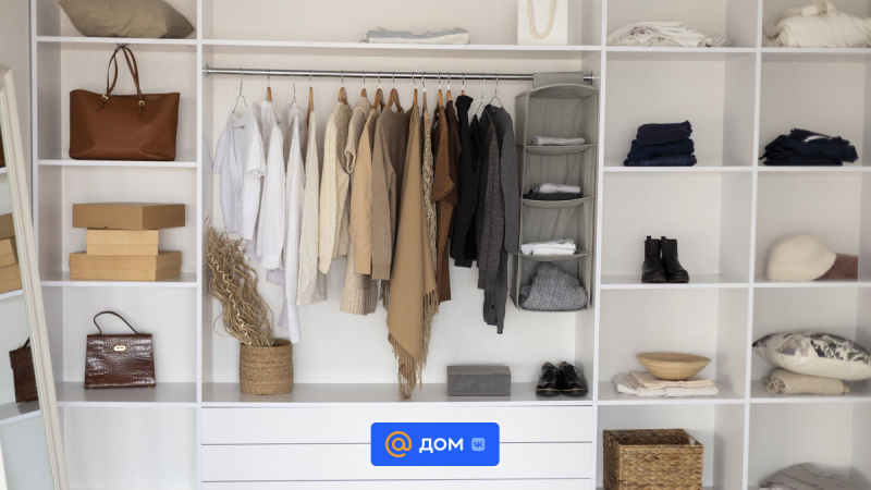 10 способов использовать маленький шкаф по максимуму (поместится вся одежда!)