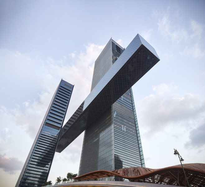Самый длинный в мире консольный небоскрёб близок к завершению