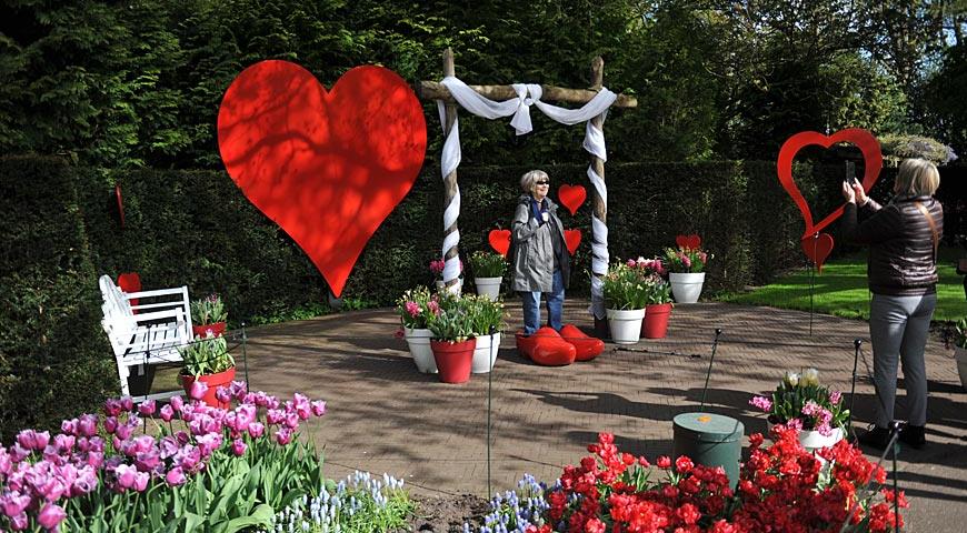 Знаменитому парку луковичных цветов Кёкенхоф - 75 лет
