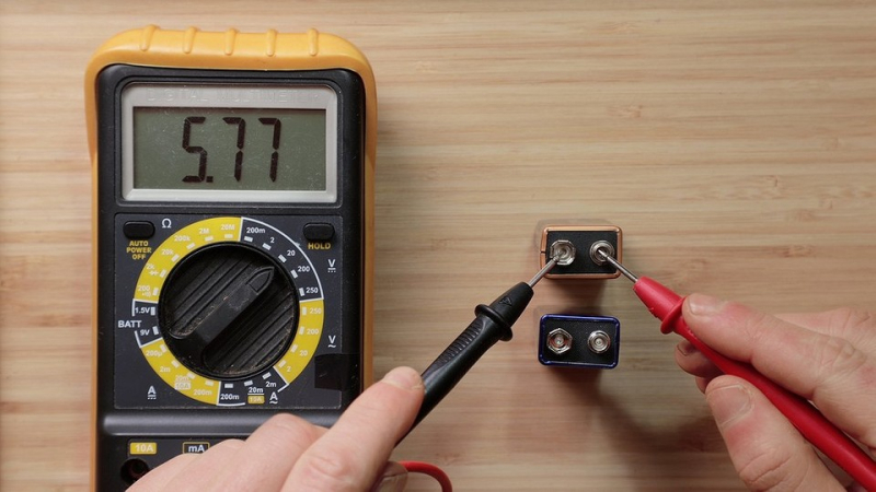 Как измерить мультиметром напряжение, силу тока и сопротивление цепи: инструкции и техника безопасности